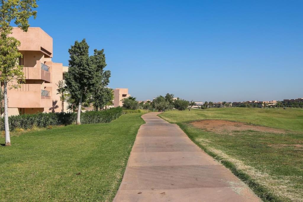 Cosy Appartemt Vue Sur Golf Et Montagne Marrakesh Exterior photo